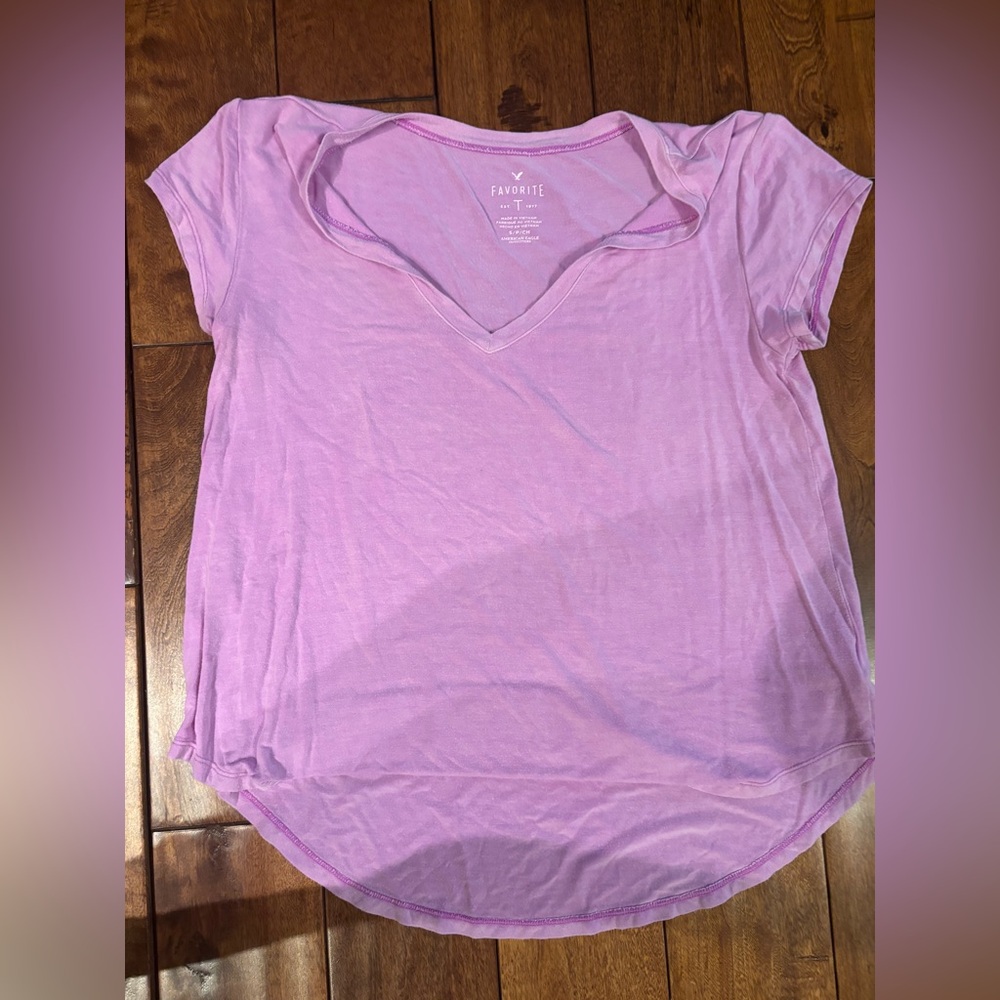 American Eagle favorite T. Fuchsia S/P